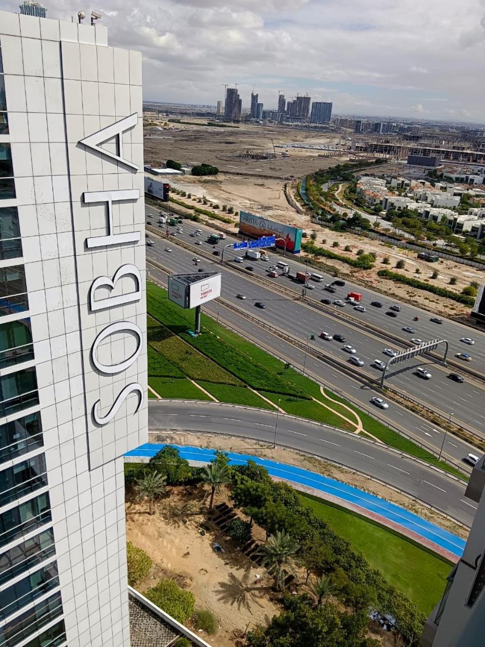 Spacious Palm View With Big Balcony Free Parking By Belvilla Homestay Dubai