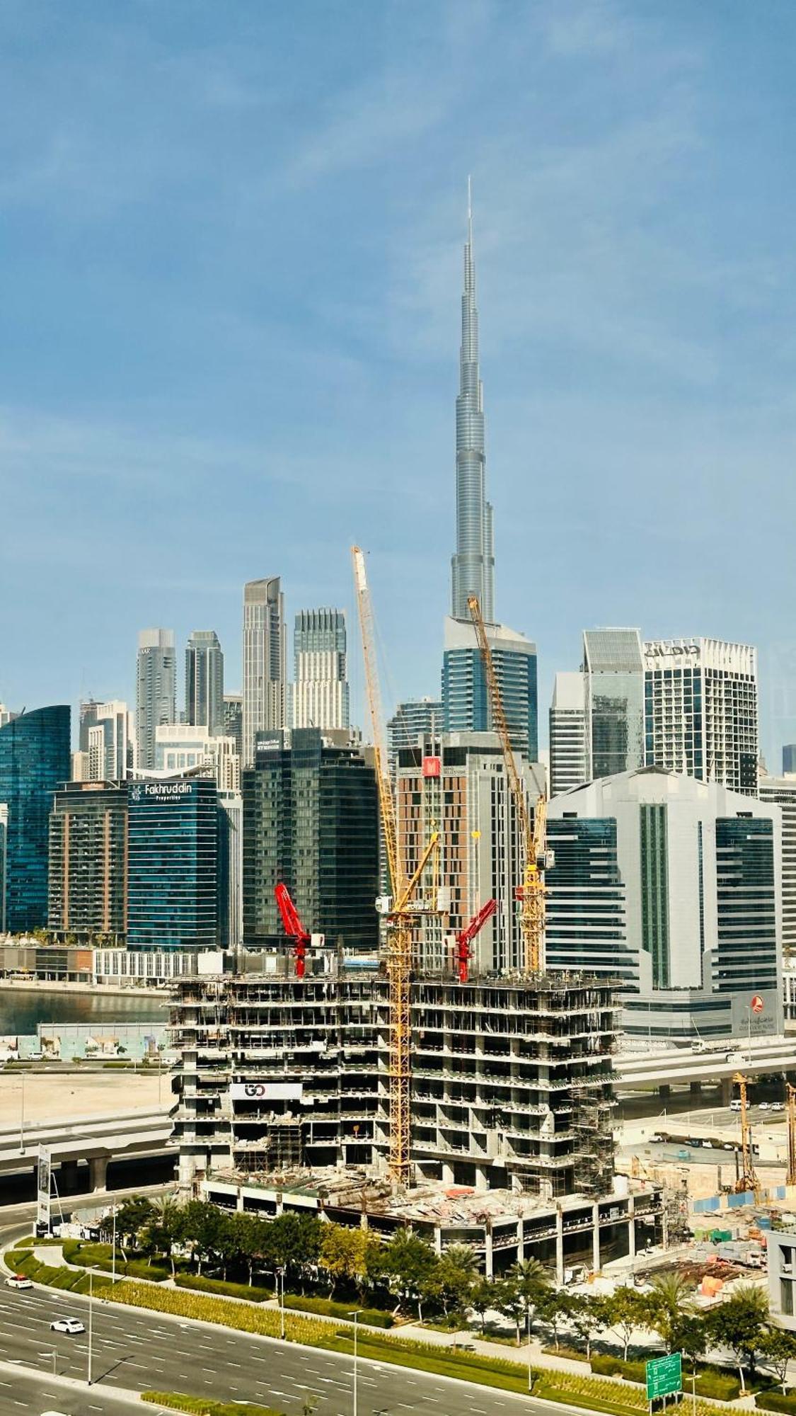 Spacious Palm View With Big Balcony Free Parking By Belvilla Homestay Dubai