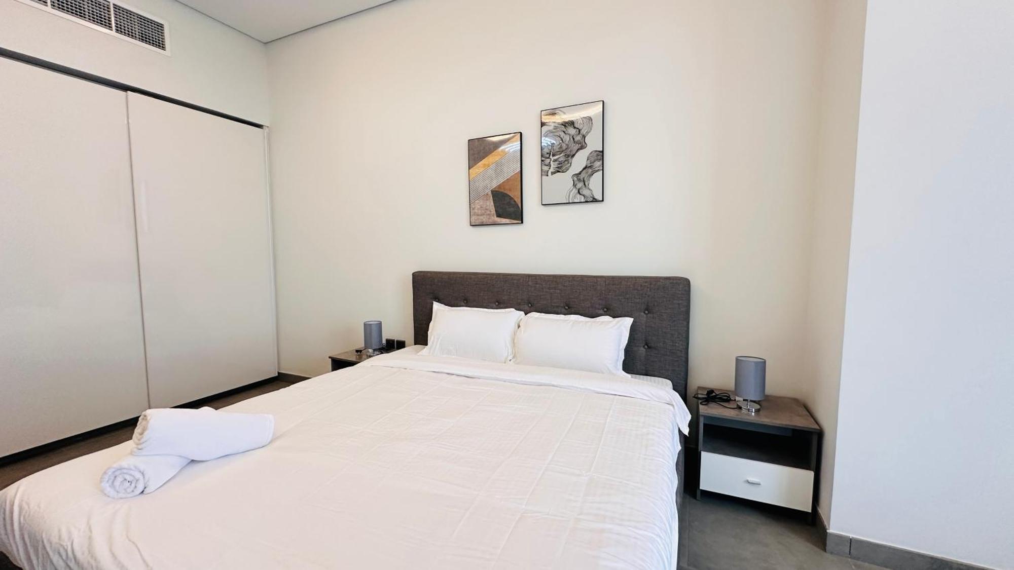 Homestay Spacious Palm View With Big Balcony Free Parking By Belvilla