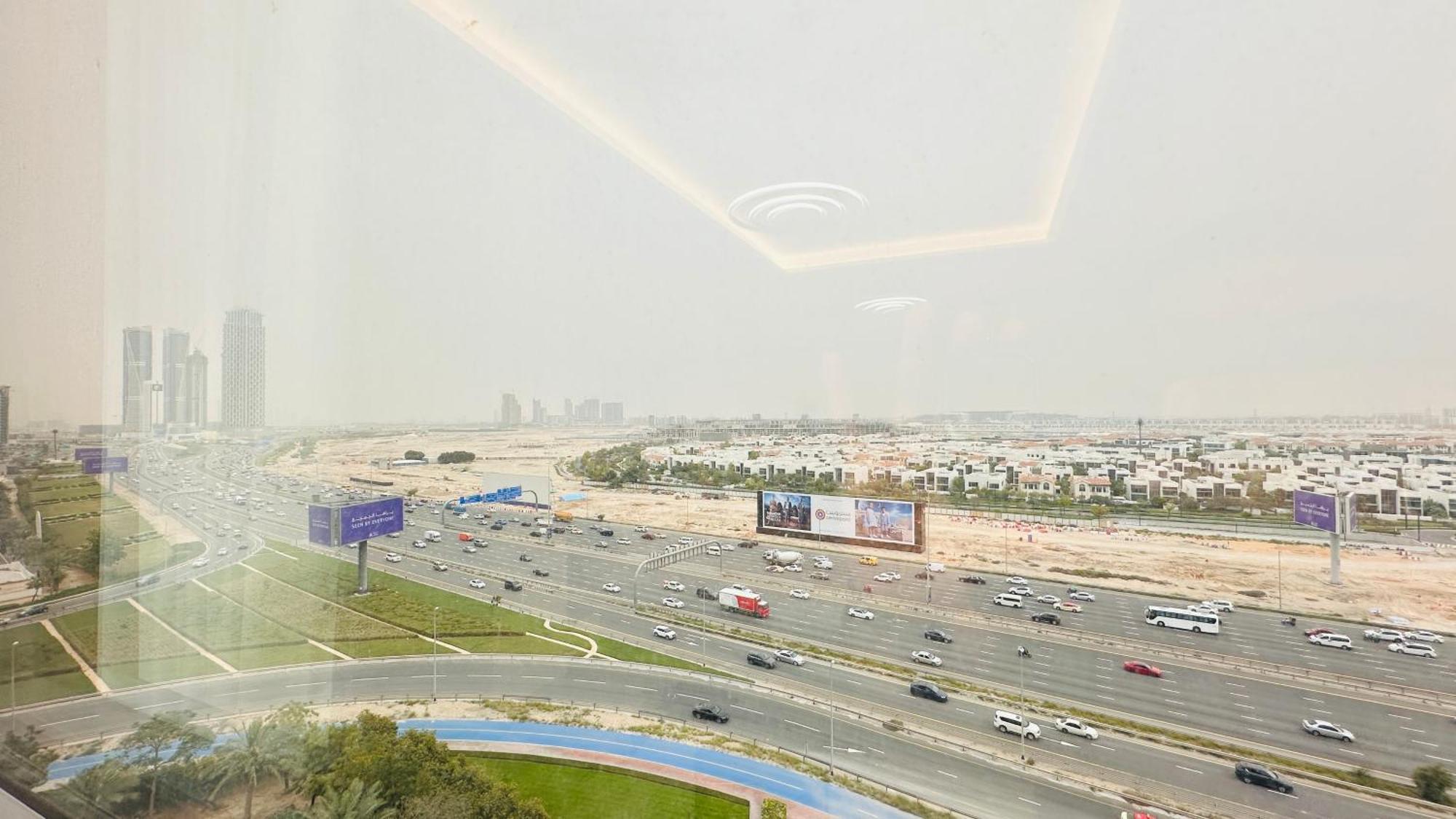 Spacious Palm View With Big Balcony Free Parking By Belvilla * Dubai